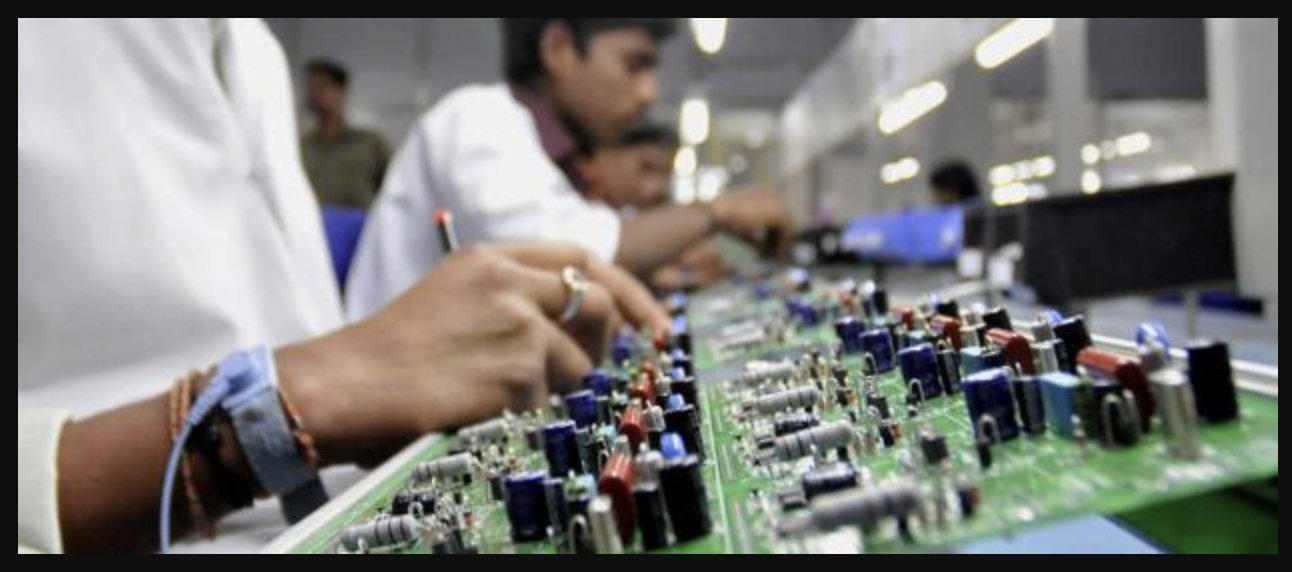 Uttar Pradesh Receives 67 Investment Proposals Worth Rs 15,477 Crore Related To Electrical Manufacturing - Trak.in