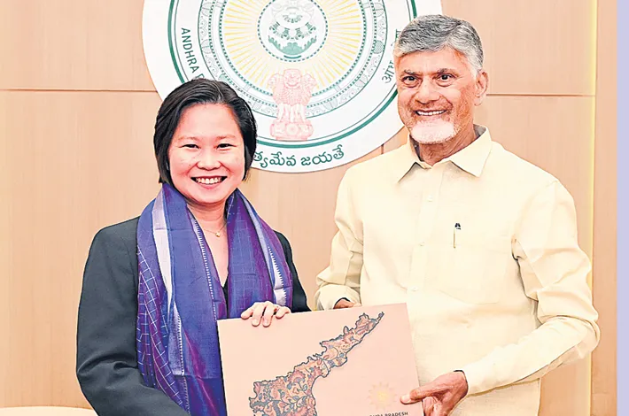 AP signs 40 MoU worth Rs 3,49,476 crore