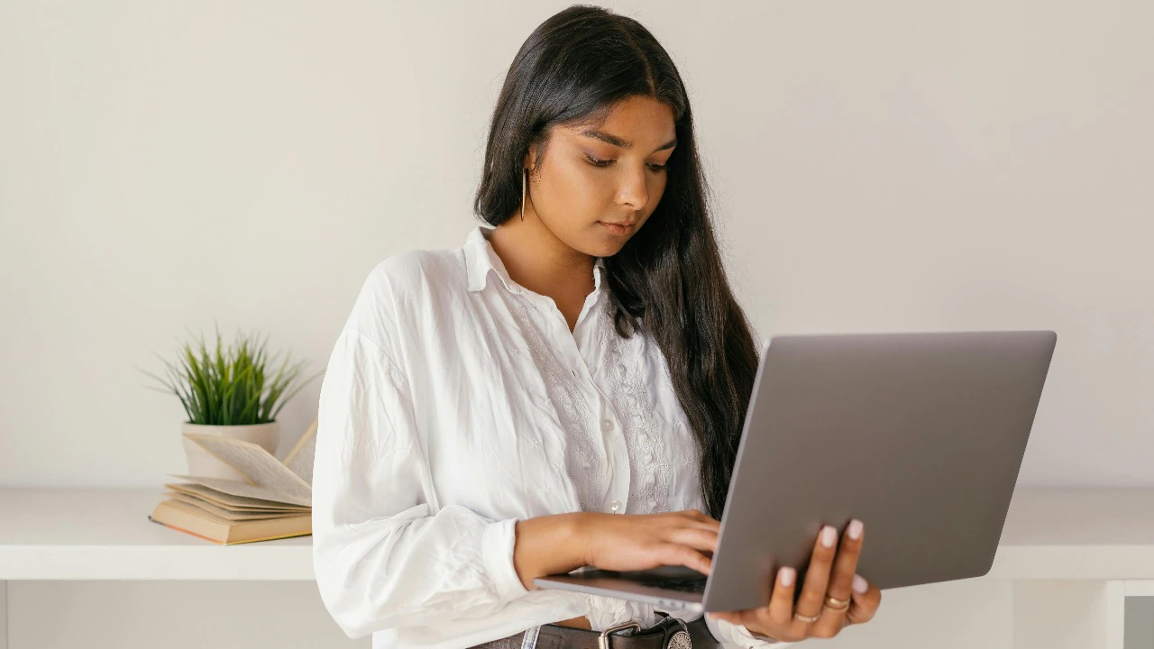 Gen Z career choices India focus on flexibility side hustles and mental health support