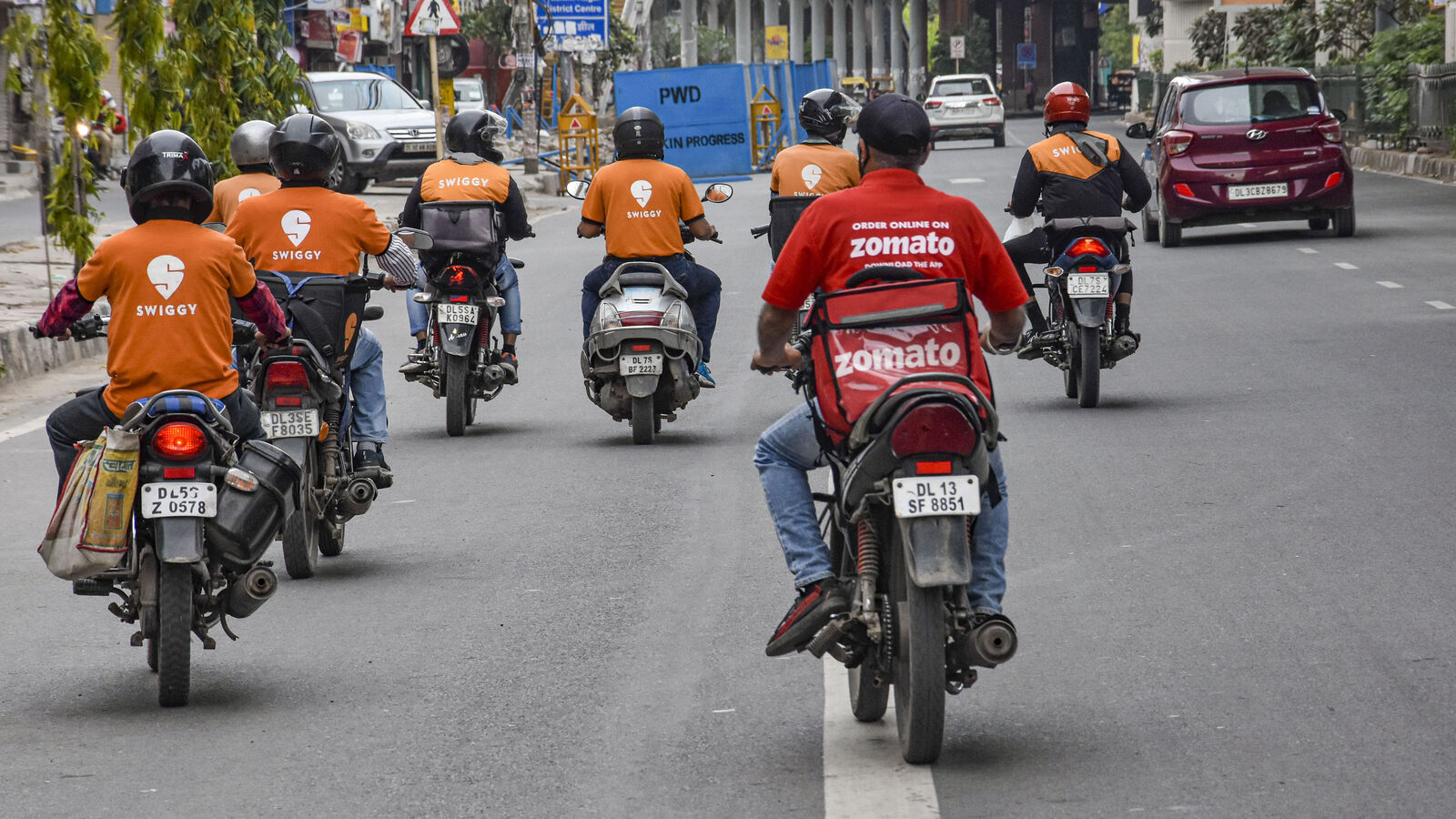 Labour codes pinch: Swiggy, Zomato, Amazon, peers to keep aside up to 2% of turnover for gig worker welfare