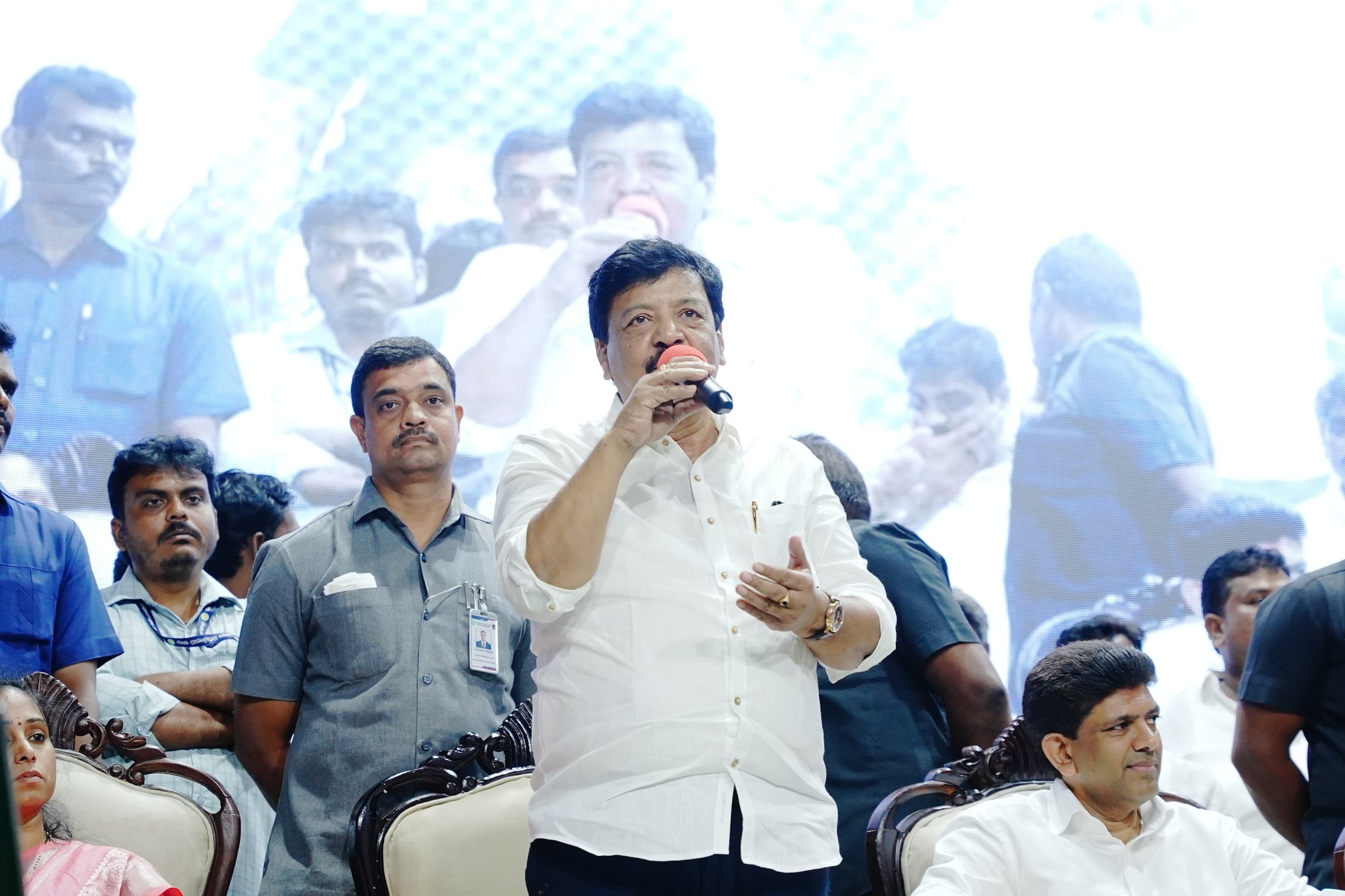 Minister Cites Rs 20,088 crore Investments, Promises 1.22 lakh Jobs