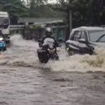 Mumbai issues work from home advisory for private offices, some govt offices to observe half day amid heavy rains