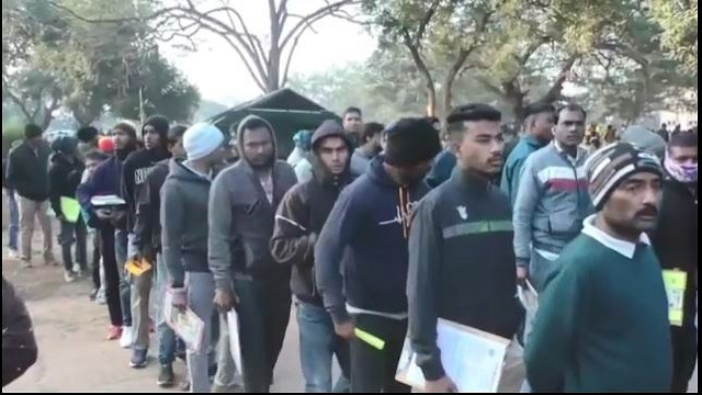 Over 4,000 aspirants appear for Home Guard jobs in Jharsuguda