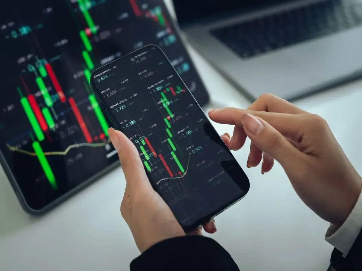 Rupee weakness, FIIs activity, US jobs data among key market triggers in the final week of 2025