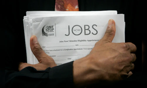 US gained 64,000 jobs in November but lost 105,000 in October; unemployment rate at 4.6%