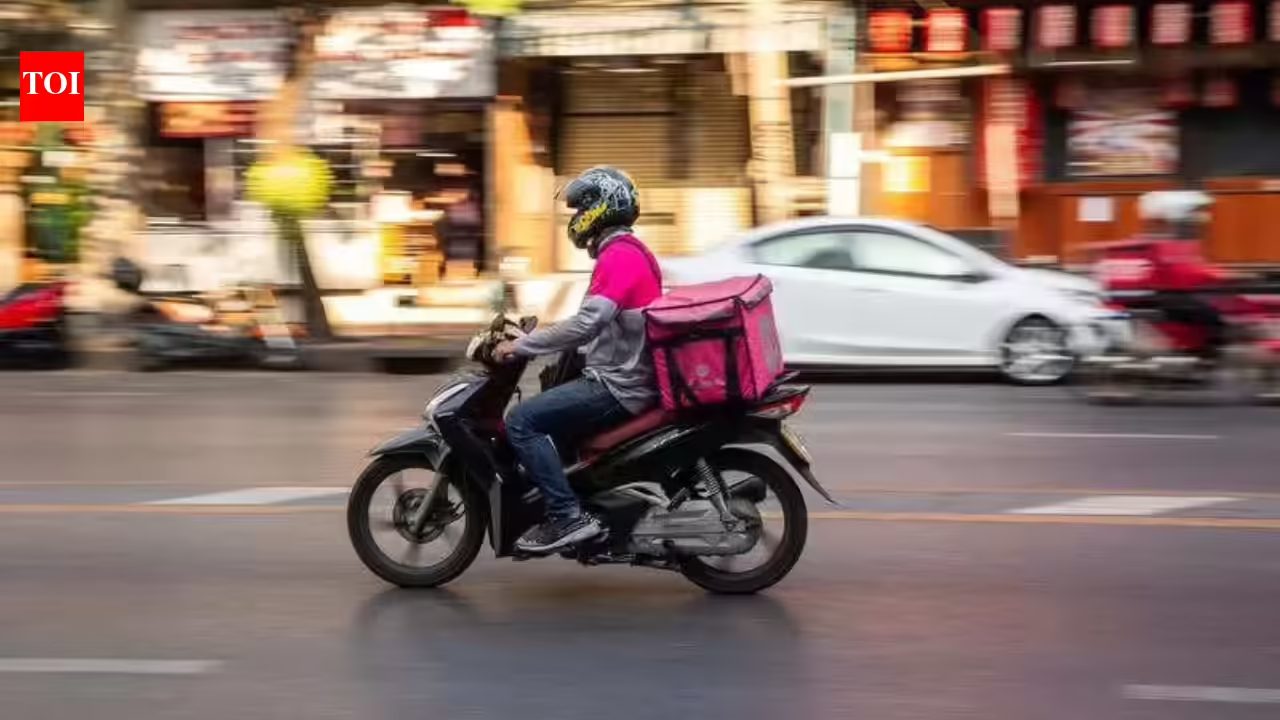 Beyond speed: How safety and worker fatigue are rewriting the 10-minute delivery story | Delhi News