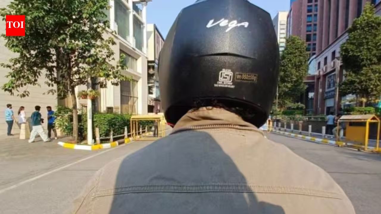 ‘Am I audible?’, Bengaluru woman books a bike taxi, discovers rider is an Infosys employee: His reason will surprise you