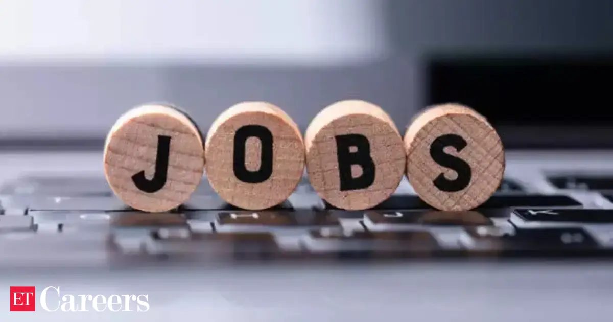 Formal job creation dips 20% in October; banking sees sharpest fall, sanitation posts gains
