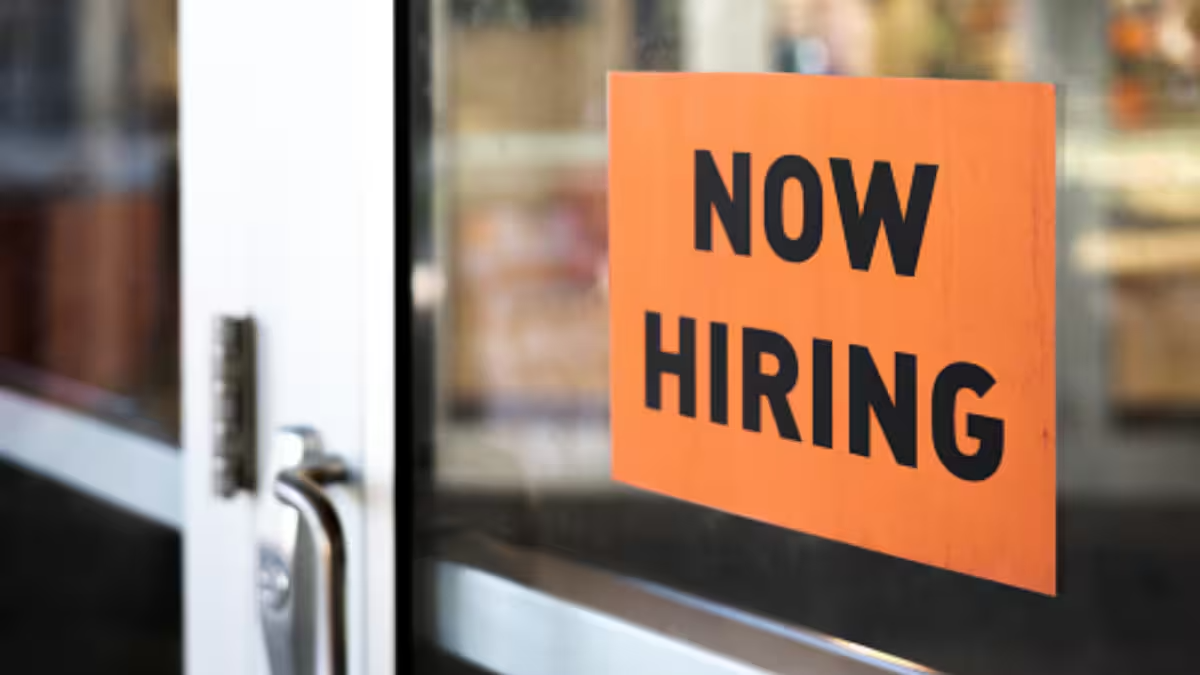 Hiring For Non-Tech Jobs Boom In 2026, Check Top High-Paying Roles