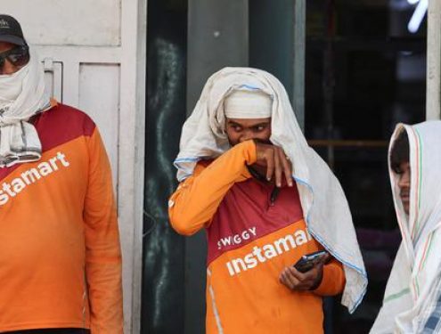Incentives, penalties, pay loss keep delivery workers on the job through hot days