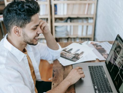 India workforce shifts to portfolio careers with multiple income streams and flexible jobs